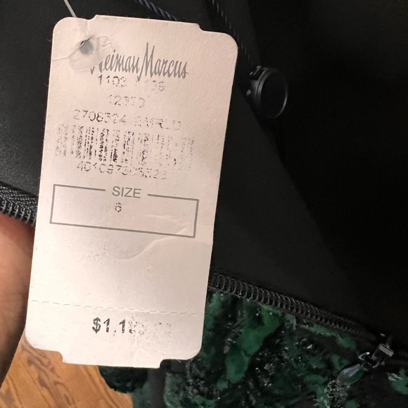 Marchesa Notte Gown NWT. - Picture 10 of 10